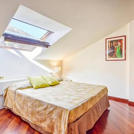 Stunning In With Wifi And 2 Bedrooms *