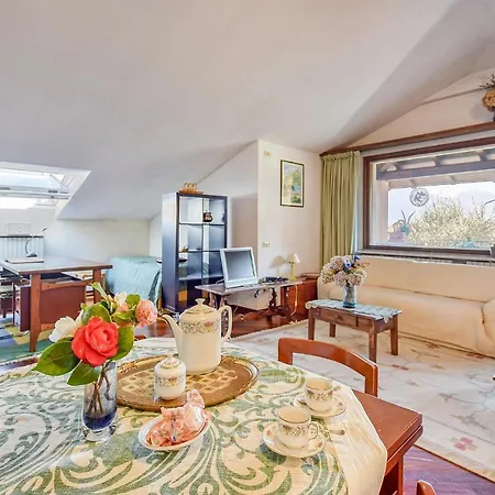 Hébergement de vacances Stunning In With Wifi And 2 Bedrooms *